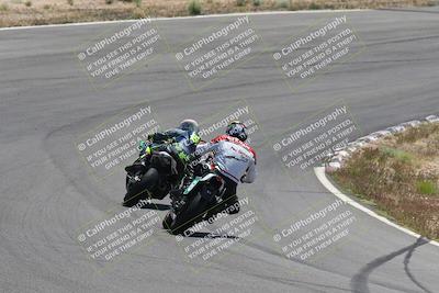 media/Apr-20-2025-AHRMA (Sun) [[393a79c373]]/Race/Group 5/Turn 4b/